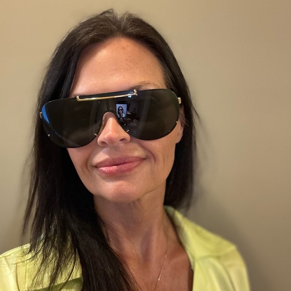 Versace Sunglasses with Black Lenses and Gold Trim - Picture 7 of 11